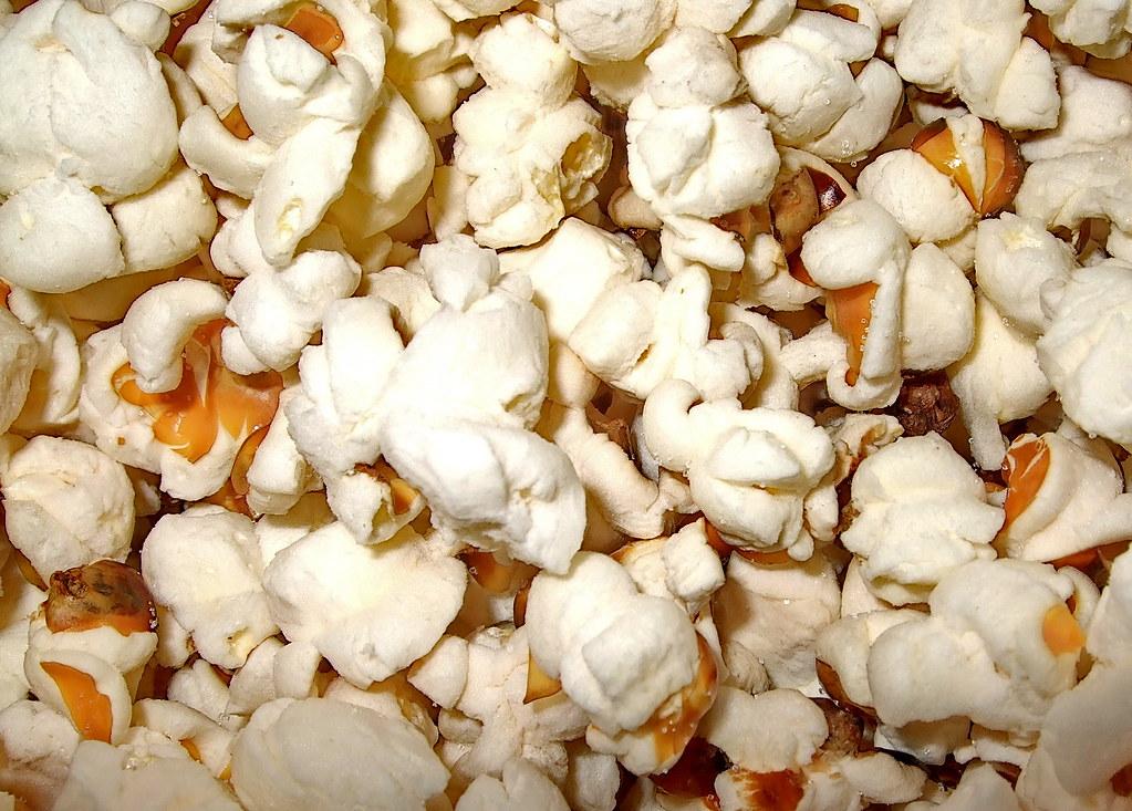 Hvordan poppe popcorn i kjele?